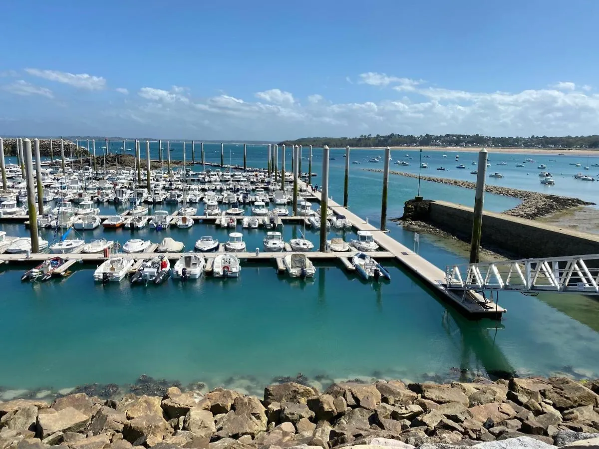 Apartment Appartement Terrasse Privee Grande Plage A 100 M - Parking Gratuit Saint-Cast-le-Guildo