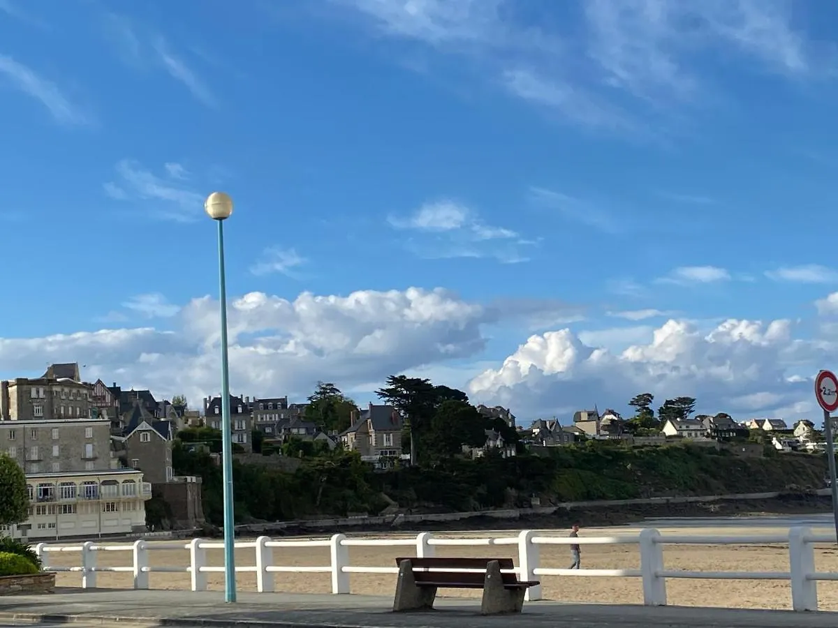 Apartment Appartement Terrasse Privee Grande Plage A 100 M - Parking Gratuit Saint-Cast-le-Guildo France